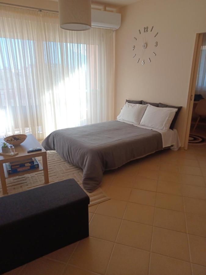 Feel At Home - Kalamata - Near The Center Zewnętrze zdjęcie